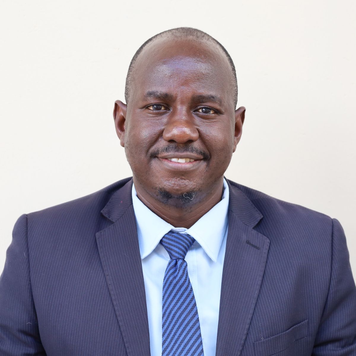 Dr. Mabonga